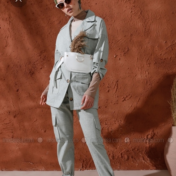 Modest clothing Modanisa suit set s 10 - Picture 2 of 3